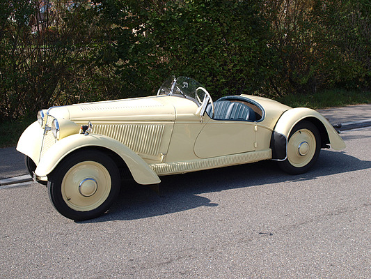 Adler Trumpf Junior Sport (1934) - angeboten unter Lot 110 an der Versteigerung der Oldtimer Galerie Toffen vom 26. November 2011