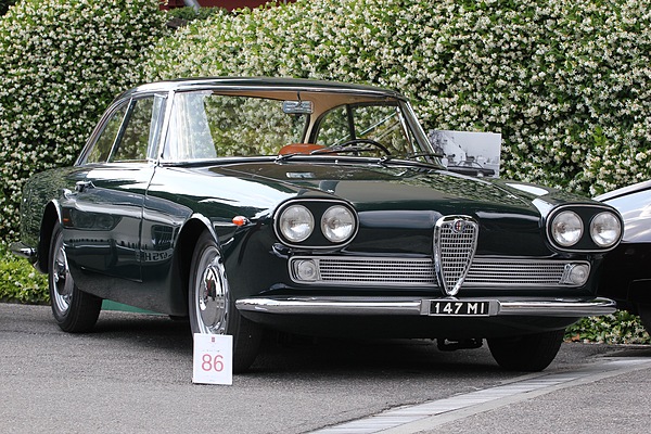 Alfa Romeo 2000 Praho (1960) am Concorso d'Eleganza Villa d'Este 2011