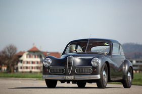 Alfa Romeo 6C 2500 Gran Turismo von 1951 - schnelles Reisen mit sechs Personen