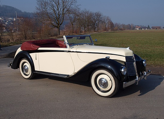 Armstrong-Siddeley Hurricane 16 DHC (1947) - angeboten unter Lot 075 an der Versteigerung der Oldtimer Galerie Toffen vom 26. November 2011