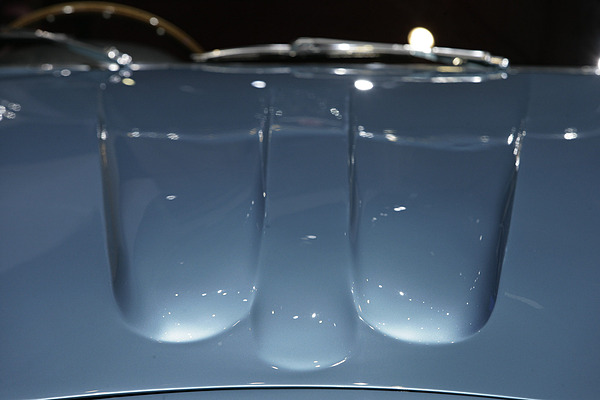 Aston Martin DB4 GT Zagato (1961) am Genfer Autosalon 2011 - Front