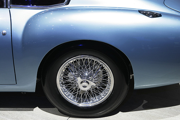 Aston Martin DB4 GT Zagato (1961) am Genfer Autosalon 2011 - Hinterrad