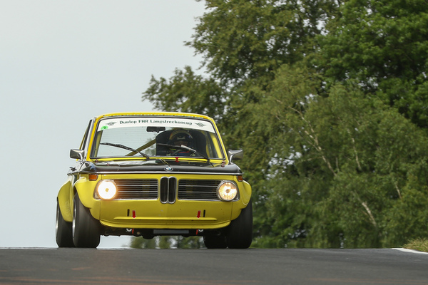 BMW 2002  an der Historic Trophy Nürburgring 2016 - FHR Langstrecken Cup