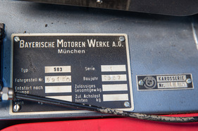 BMW 503 Coupé (1957) - die Serie ist auf dem Typenschild angegeben