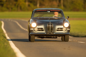 BMW 503 Coupé (1957) - rund 15 Liter Verbrauch pro 100 km wurde damals angegeben BMW 503 Coupé (1957) - rund 15 Liter Verbrauch pro 100 km wurde damals angegeben