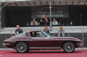Bild Chevrolet Corvette 327 Sting Ray Coupé (1965) - für CHF 75'040 oder EUR 68'844 verkauft - an der Dolder-Versteigerung der Oldtimer Galerie am 11. Juni 2016