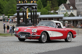 Bild Chevrolet Corvette C1 (1958) - am Kunststoffautotreffen "Fantastic Plastic 2016"