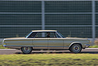Chrysler New Yorker (1966) - bremst und beschleunigt vehement