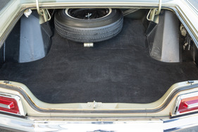 Chrysler New Yorker (1966) - riesiger Kofferraum