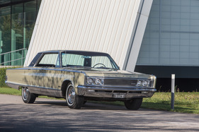 Chrysler New Yorker (1966) - über zwei Meter breit