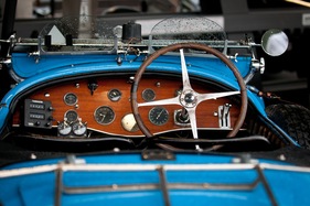 Cockpit des Bugatti 49 Grand Sport 1929 beim Boxenstopp @ Meylenstein Juli 2011