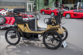 De Dion-Bouton Vis-à-vis Type D (1899) - als Lot 316 versteigert an der Bonhams Grand Palais Verteigerung in Paris am 4. Februar 2016
