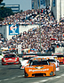 Der Franzose Bob Wollek führt im Kremer-Porsche 935 den Pulk auf dem Norisring 1981 an – Beispiel-Foto aus dem Buch «Jägermeister Racing 1972-200» vom Delius Klasing Verlag