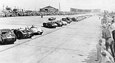 Der Start aus den Zuschauerreihen (12 Stunden von Sebring 1953)