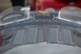 Die Motorhaube des Jaguar C-Types - am 24. Oldtimer Grandprix Safenwil 2015