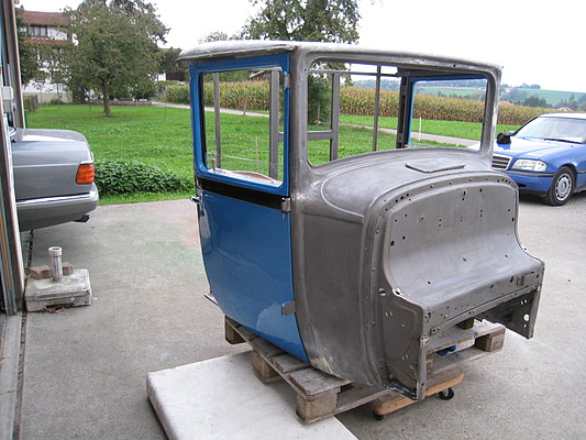 Die Restauration eines Citroën AC4 Lieferwagens: Restauration der Karosserie