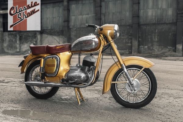 Bild Die millionste Jawa in ihrer originalen metallisierten Goldfarbe - soll an der Classic Show Brno 2015 gezeigt werden