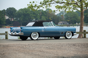 Dual-Ghia Convertible (1957) - versteigert als Lot 113 durch RM Auction am 17. August 2013 in Monterey