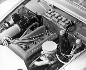 Facel-Vega Facellia (1960) - schön gebauter aber wenig zuverlässiger Vierzylinder-Motor mit zwei obenliegenden Nockenwellen