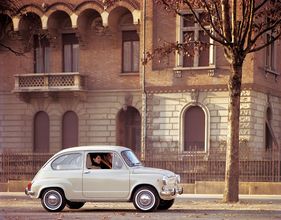 Fiat 600 (1956) - Platz für vier Personen