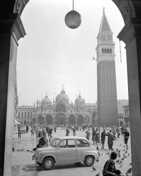 Fiat 600 (1956) - herrlich in Szene gesetzt