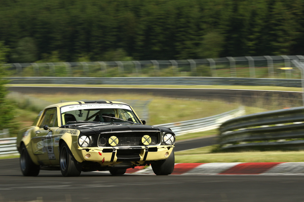 Ford Mustang  an der Historic Trophy Nürburgring 2016 - FHR Langstrecken Cup