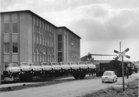 Goggomobil T 250 (1956) - hier kommt der Nachschub