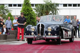 Hotchkiss Anjou 20.50 Worblaufen Cabriolet (1950) - nicht verkauft - an der Dolder-Versteigerung der Oldtimer Galerie am 11. Juni 2016