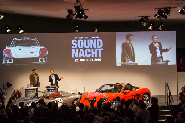 Impressionen der Porsche Soundnacht 2016 - Dieter Landenberger und Walter Zipser eröffnen die Porsche Soundnacht 2016