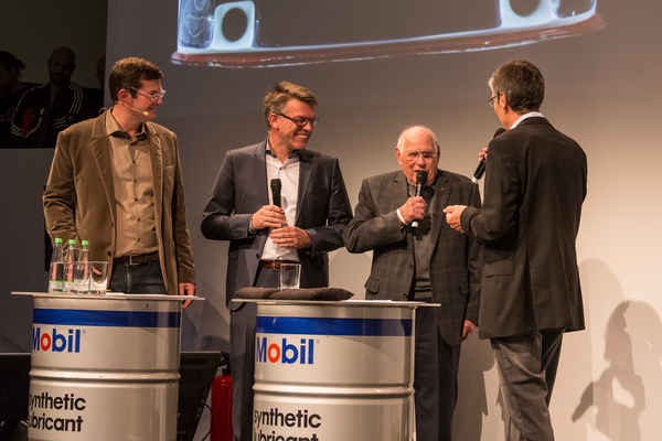 Impressionen der Porsche Soundnacht 2016 - Herbert Linge über den 718