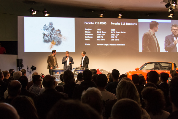 Impressionen der Porsche Soundnacht 2016 - Matthias Hofstetter redet über Technikdetails