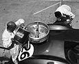 In den ersten Jahren von Sebring sah das Tanken am Boxenstopp so aus... (12 Stunden von Sebring 1955)