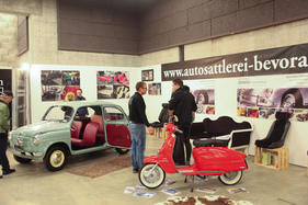 Italianitâ auf dem Stand eines Autosattlers - Oldtimermesse St. Gallen 2015