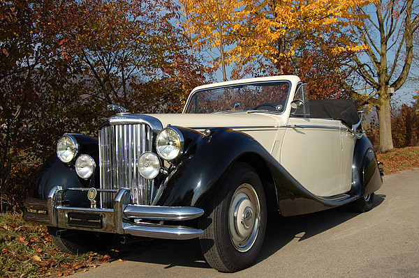 Jaguar Mk V 3-Position Drophead Coupé (1951) - angeboten unter Lot 061 an der Versteigerung der Oldtimer Galerie Toffen vom 26. November 2011