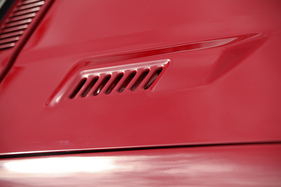 Kühlschlitze am Subaru 1600 von 1979 - am 24. Oldtimer Grandprix Safenwil 2015