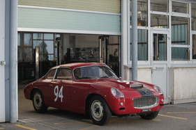 Lancia Flaminia Sport Zagato (1960) - optisch nahe an den Serien-Sportwagen