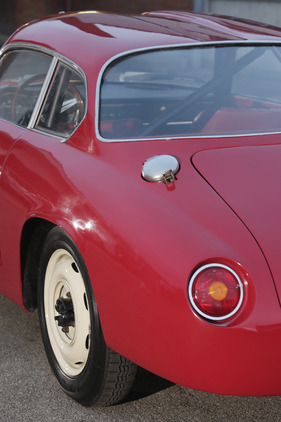 Lancia Flaminia Sport Zagato (1960) - schmale Räder, üblich für die Zeit