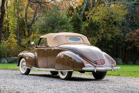 Lincoln Zephyr Convertible Coupe (1938) - von RM Auctions in Arizona am 18. Januar 2013 angeboten