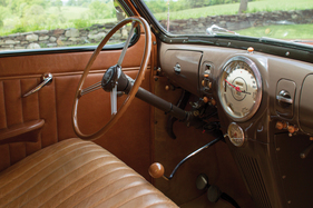 Lincoln-Zephyr Coupe (1939) - als Lot 157 unter dem Hammer an der RM Auction in Monterey am 15./16. August 2014