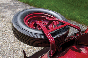 Lincoln-Zephyr Coupe (1939) - als Lot 157 unter dem Hammer an der RM Auction in Monterey am 15./16. August 2014