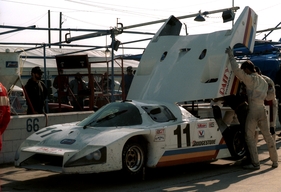 Lola T616 (1986) - Der Lola T616 von Kendall Racing schied wegen Motorschaden frühzeitig aus (12 Stunden von Sebring 1986)