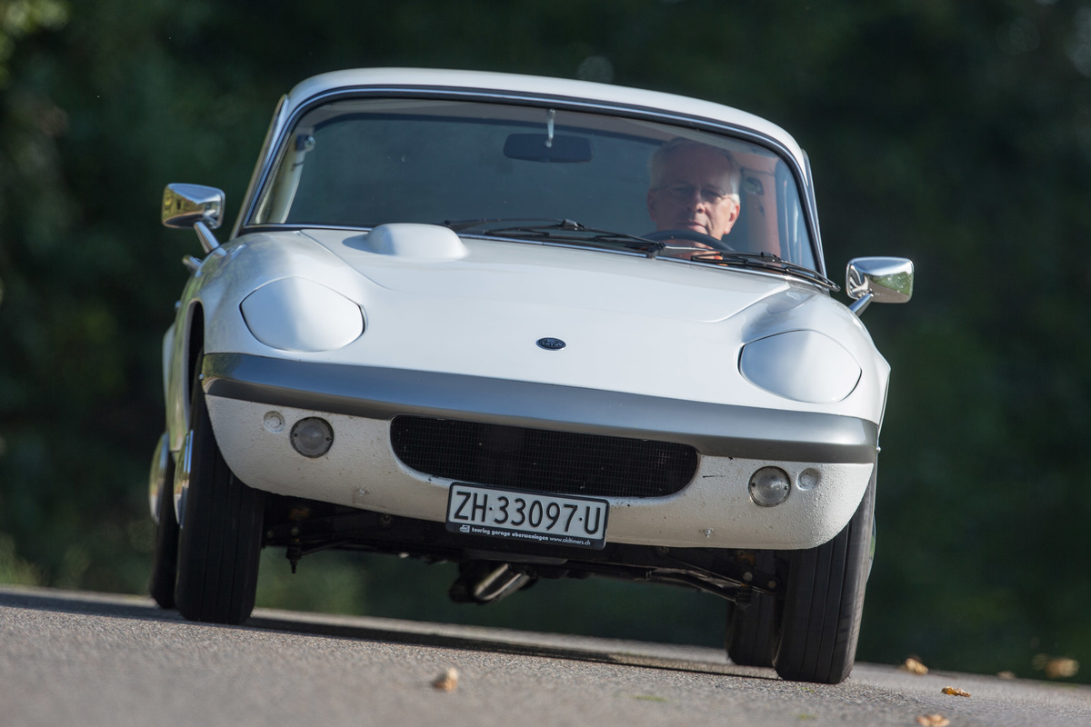 Lotus Elan S4 Coupé (1969) - erreichte damals überraschend hohe Kurvengeschwindigkeiten