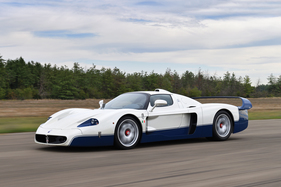 Maserati MC12 (2004) - als Lot 601 angeboten an der RM/Sotheby's Duemila Ruote Versteigerung am 25. bis 27. November 2016