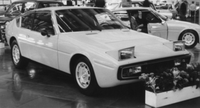 Matra-Simca Bagheera (1973) - attraktives Mittelmotor-Coupé mit drei Sitzen nebeneinander - Internationale Automobilausstellung (IAA) in Frankfurt 1973