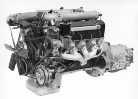 Mercedes-Benz 300 SEL 6.3 (1968) - der imposante 6,3-Liter-Motor aus dem 'Grossen Mercedes'