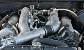 Mercedes-Benz 300 SEL 6.3 (1972) - Blick in die Eingeweide