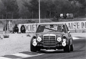 Mercedes-Benz 300 SEL 6.8 AMG (1969) - bei den 24 Stunden von Spa im Jahr 1971