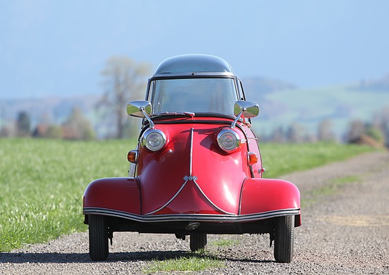 Messerschmitt KR 200 (1956) - mit geringer Stirnfläche zu beindruckenden Fahrleistungen