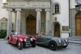 Morgan 4-4 (1936) - die Ähnlichkeit ist verblüffend, trotz 75 Jahren Altersunterschied Morgan 4-4 (1936) - die Ähnlichkeit ist verblüffend, trotz 75 Jahren Altersunterschied