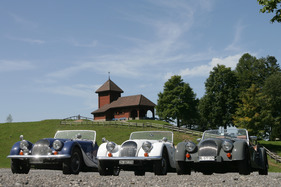 Morgan 4 4 (1977) - Kaum ein Passant ist in der Lage zu sagen, welcher dieser Morgan der älteste oder jüngste ist